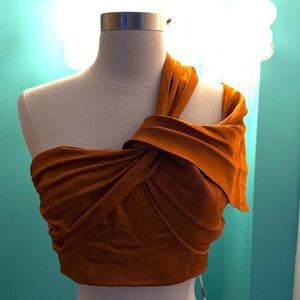 Amur one-shouldered top in copper silk